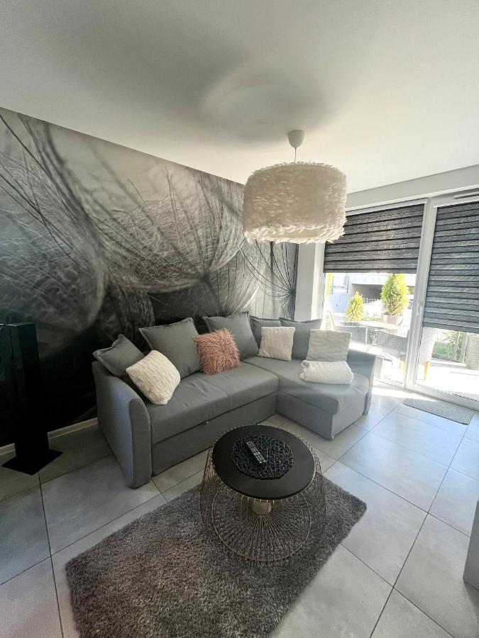 Apartament Mniszek Kolobřeh Exteriér fotografie