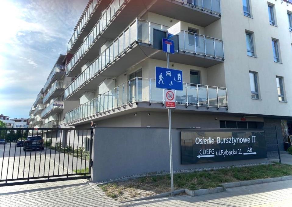 Apartament Mniszek Kolobřeh Exteriér fotografie
